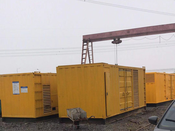 海曙100kw柴油发电机组每小时油耗？