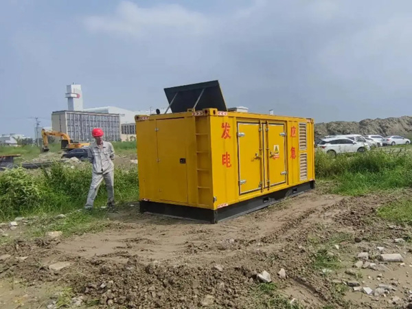 海曙200KW柴油发电机机组每小时的油耗量受哪些因素影响？